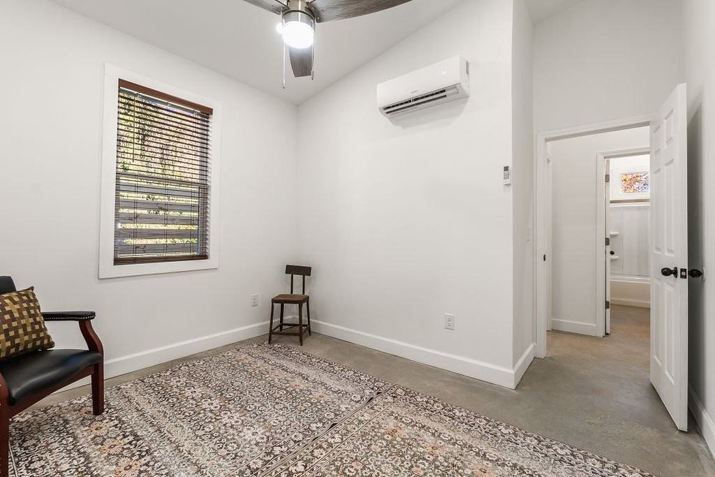 21 Cody St #B - Photo 6 of 16