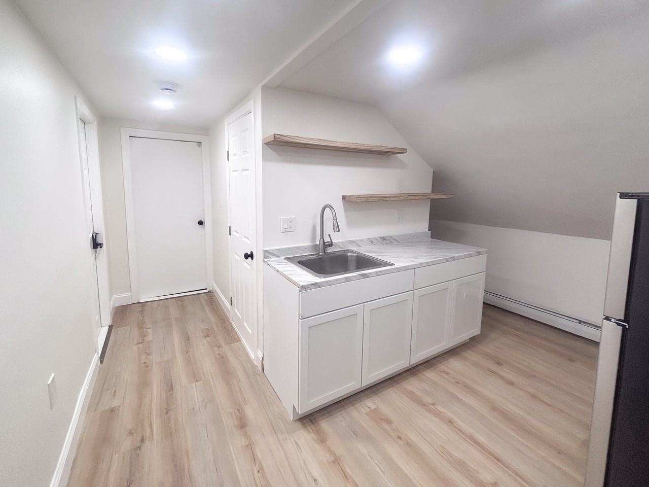 38 Judith St #3 - Photo 2 of 15