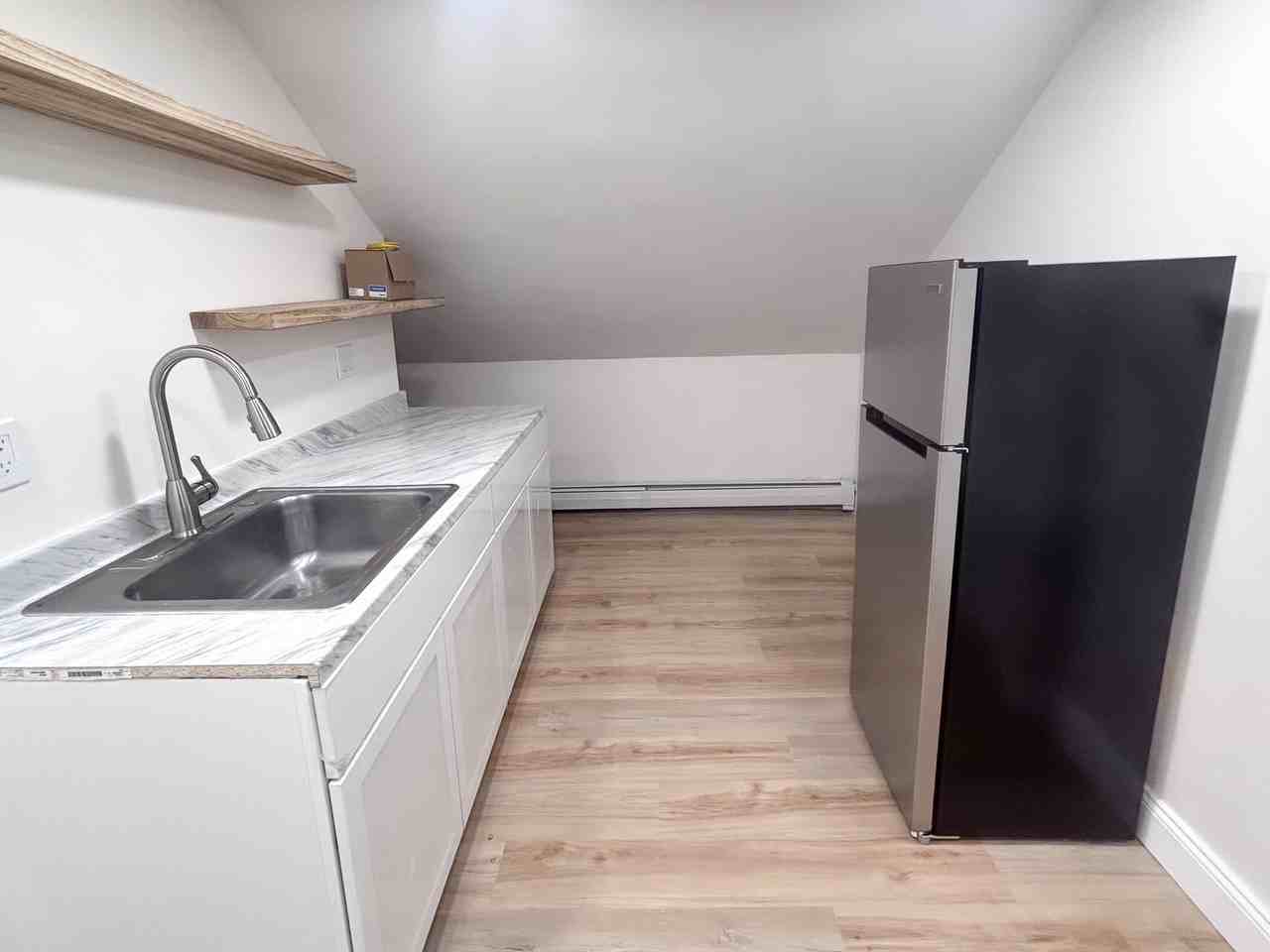 38 Judith St #3 - Photo 5 of 15