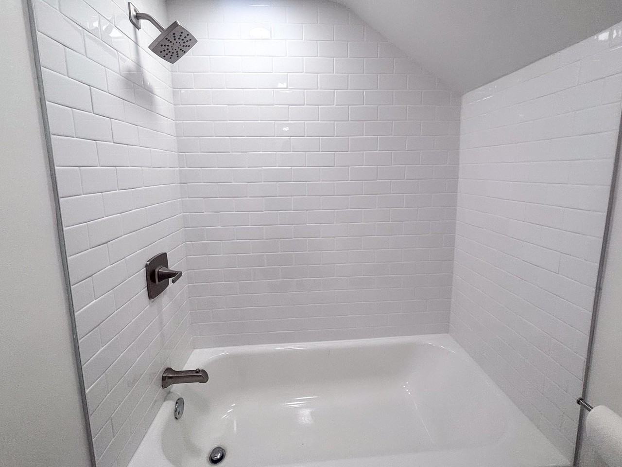 38 Judith St #3 - Photo 6 of 13