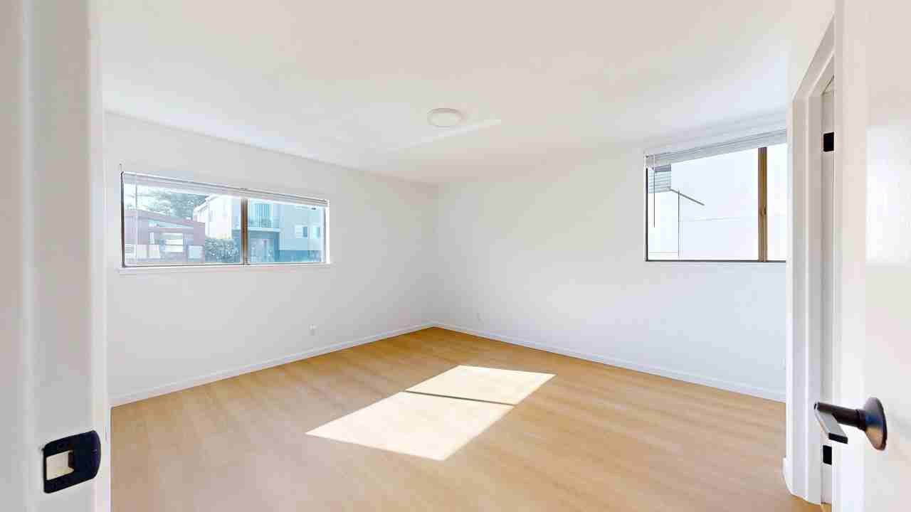 2031 Castro St #32 - Photo 6 of 14