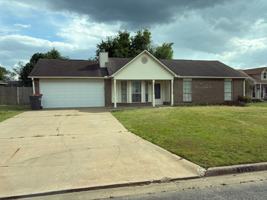featured image of 1713 Sugarberry Pl