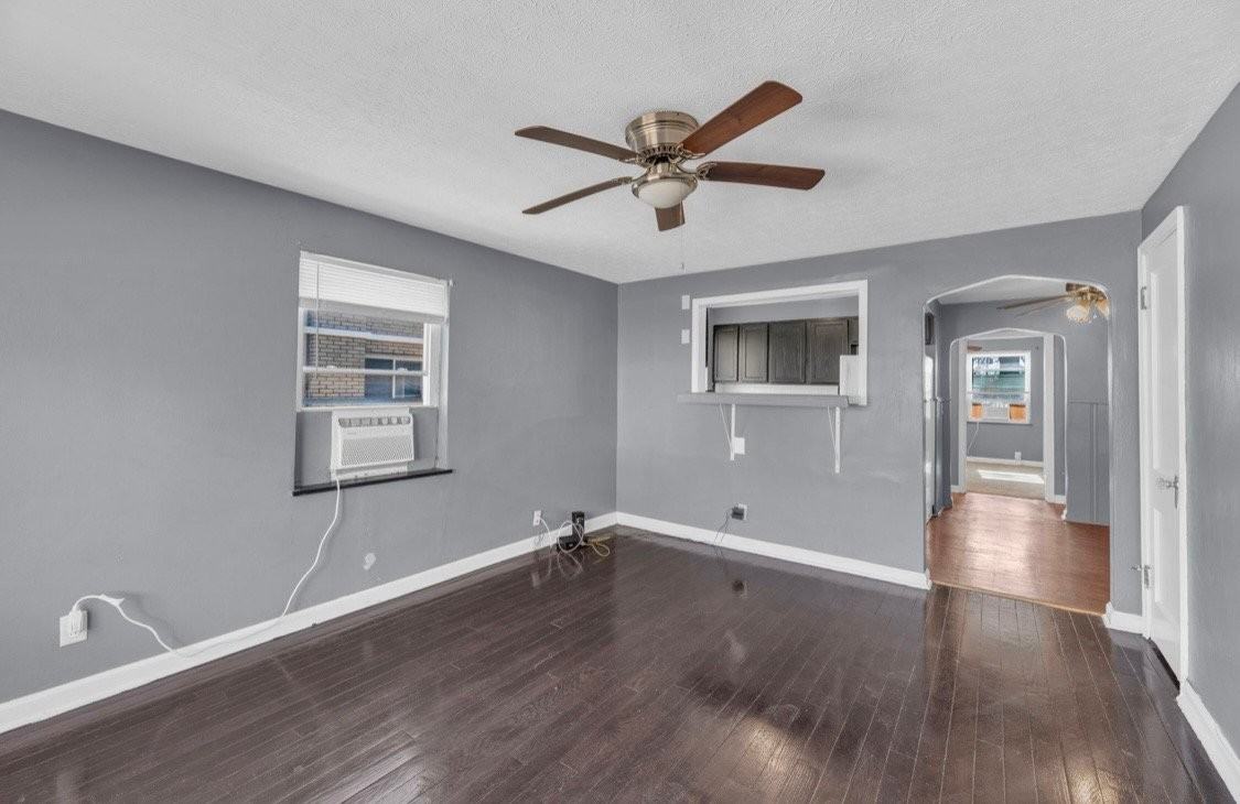 1631 Summit Rd #2 - Photo 3 of 13