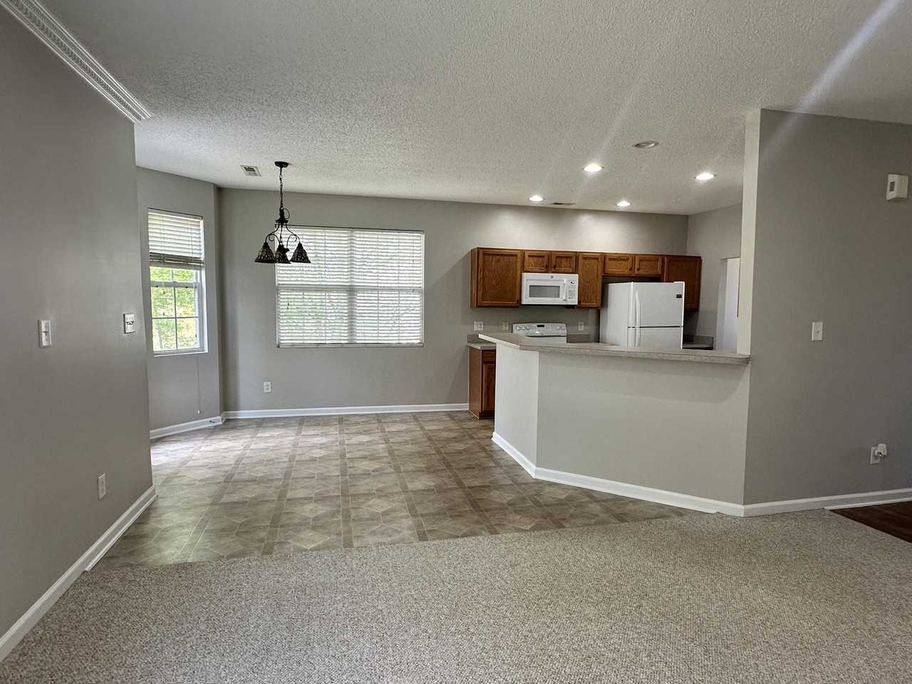 8017 Hill N Dale Dr - Photo 3 of 19