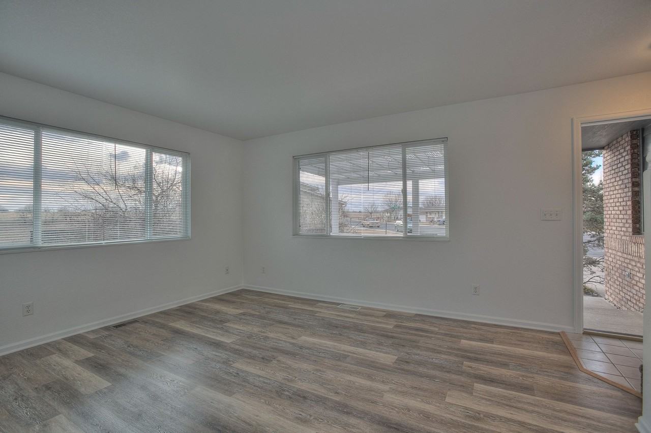 624 26th St Sw - Photo 3 of 20