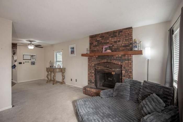 7704 E 50Th Ter Eastwood Hill Estate - Photo 4 of 20