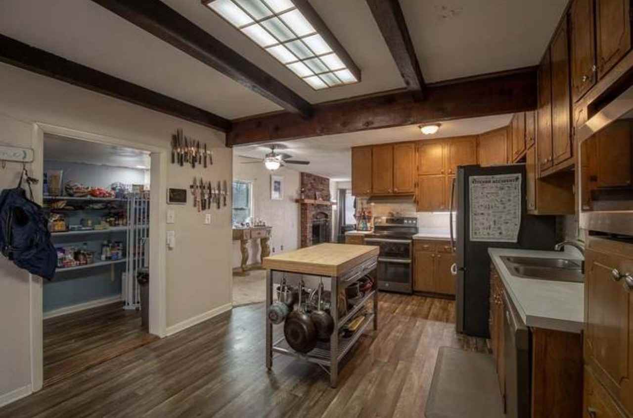 7704 E 50Th Ter Eastwood Hill Estate - Photo 6 of 20