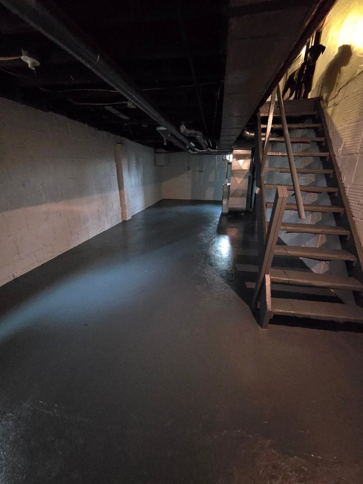 3931 Bell St - Photo 7 of 20