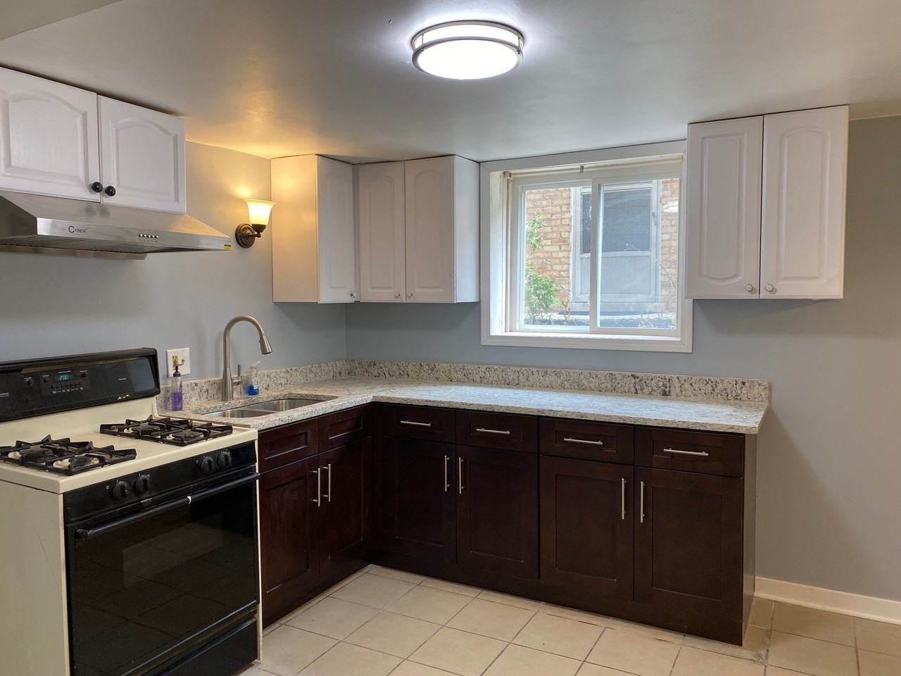 3755 S Winchester Ave - Photo 7 of 20