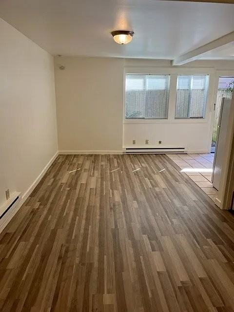 2537 13th Ave W #B - Photo 2 of 7