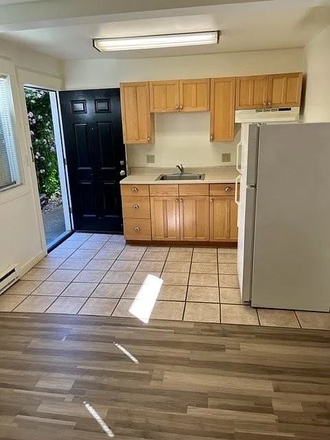 2537 13th Ave W #B - Photo 4 of 7