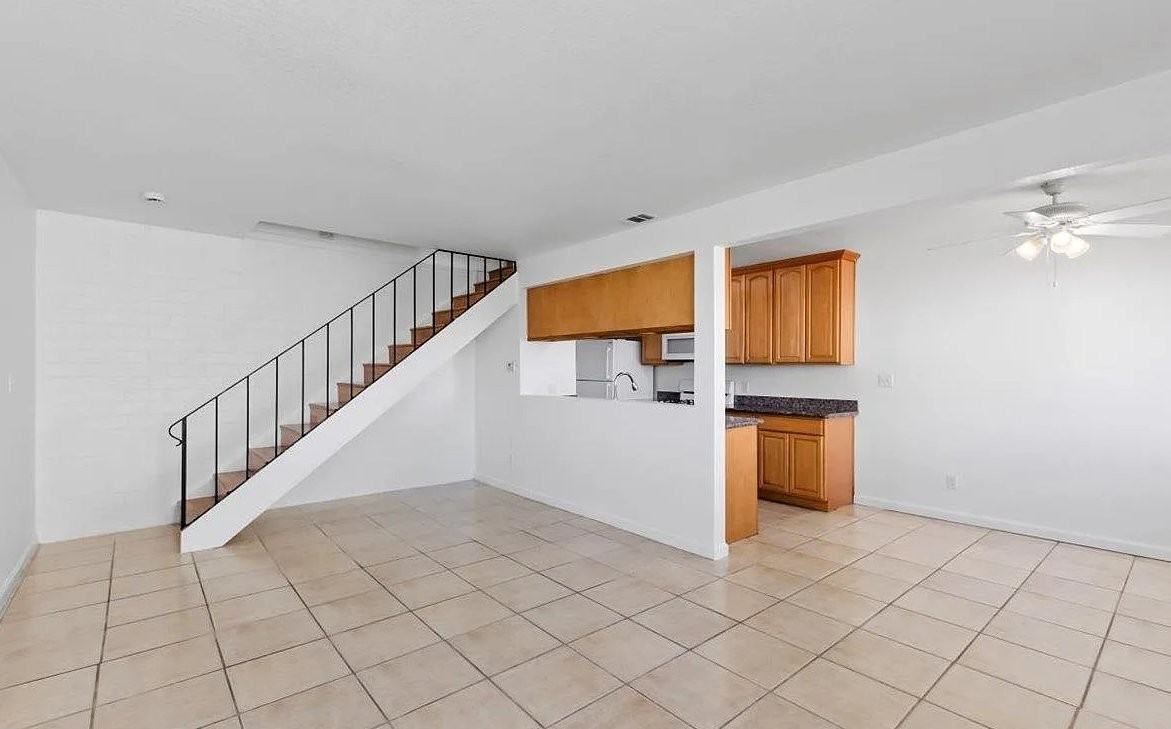 3615 Sapphire Dr #3 - Photo 2 of 18