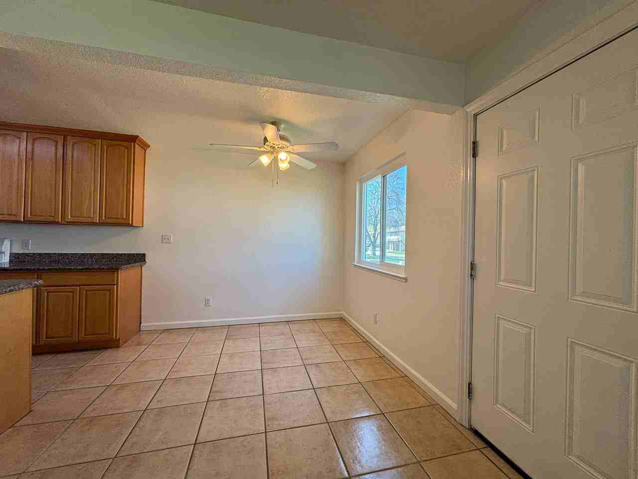 3615 Sapphire Dr #3 - Photo 5 of 18