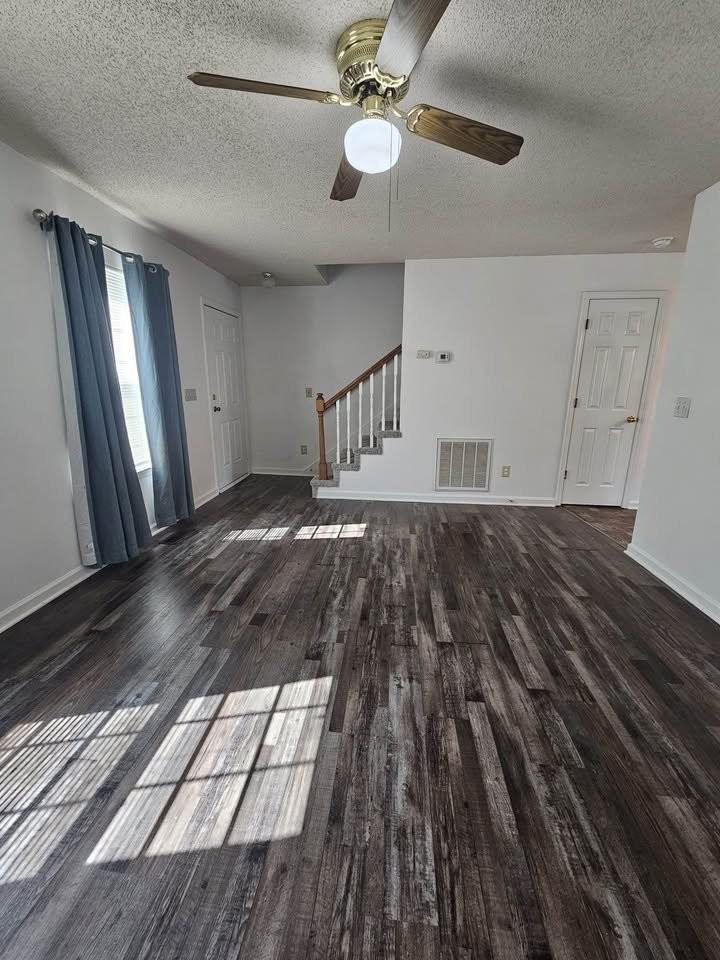 1528 Richmond Rd #A - Photo 7 of 20