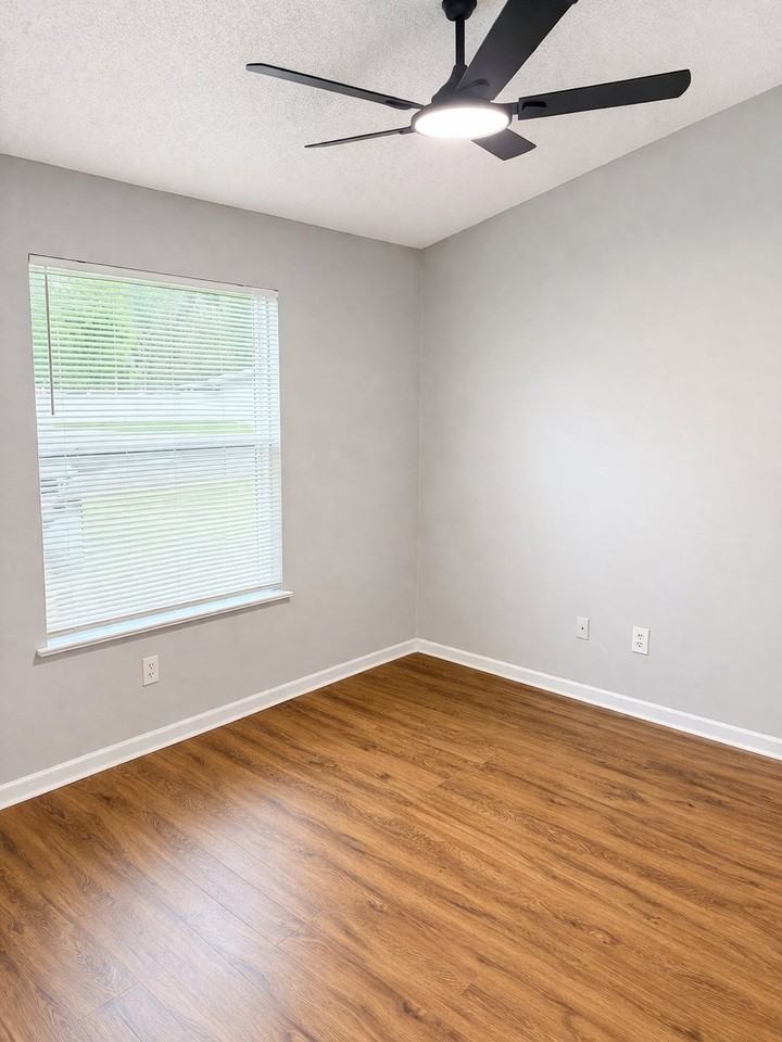 45192 Mickler St #1 - Photo 5 of 12