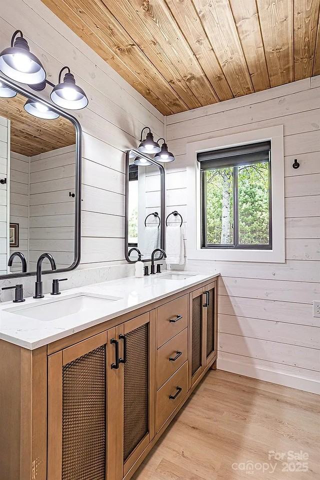 826 Shumont Rd - Photo 3 of 20