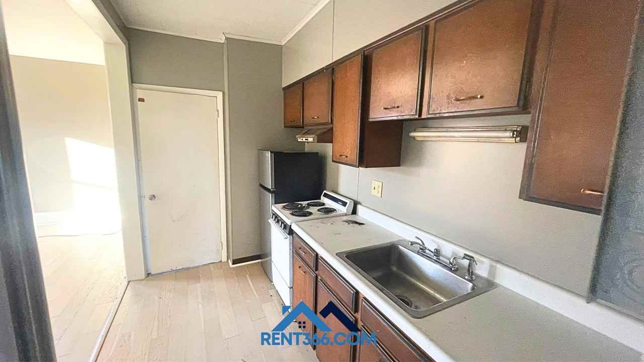 101 N George St Pottsville Pa - Photo 3 of 14