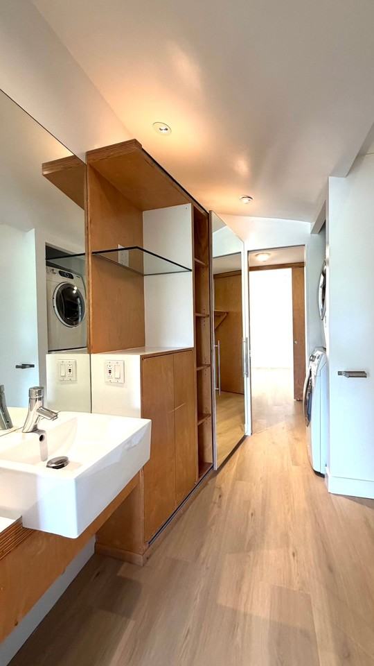 2306 Teviot St - Photo 4 of 20