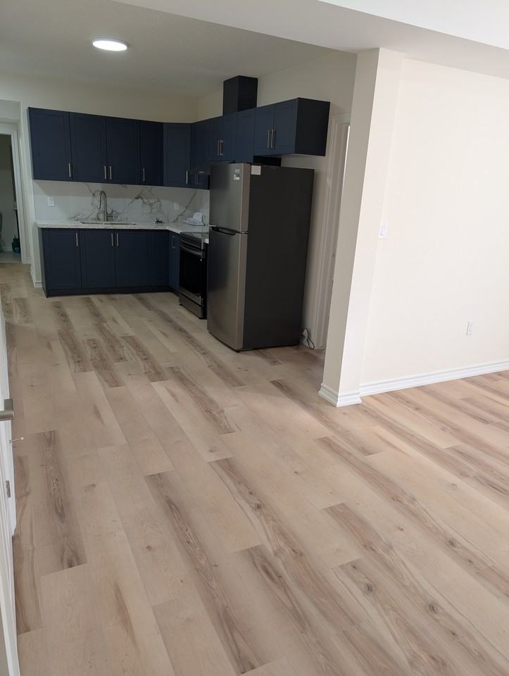 44 Royal West Drive - Photo 6 of 20