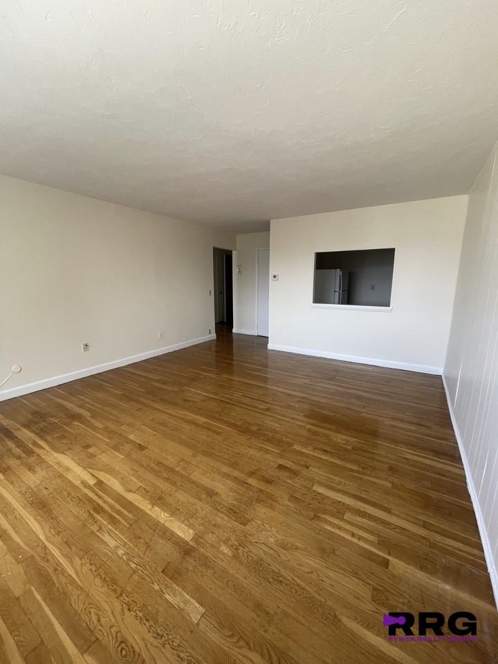75 Gardner Street #35 - Photo 4 of 12