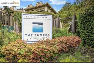 15 Shoreline Ct #15 - Photo 1 of 1