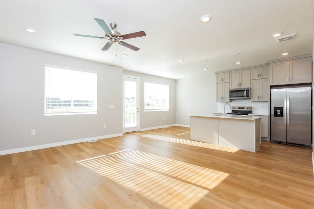 6079 W Lower Brook Ln #NA - Photo 2 of 13