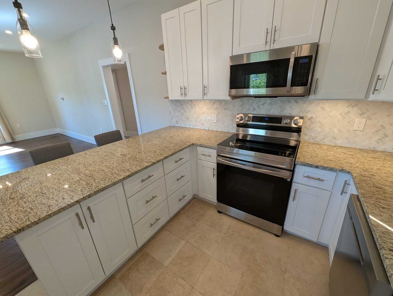 30 Woodrow Ave #NA - Photo 3 of 34