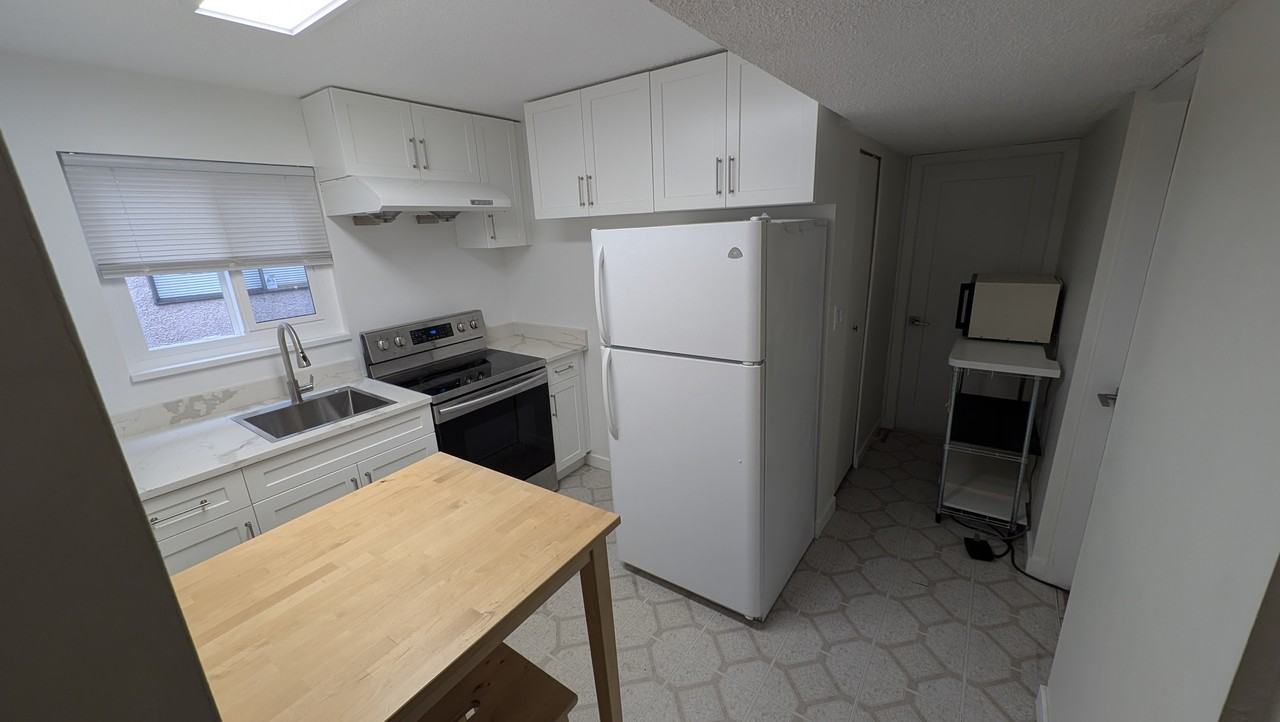 N Slocan St & Eton St - Photo 4 of 5