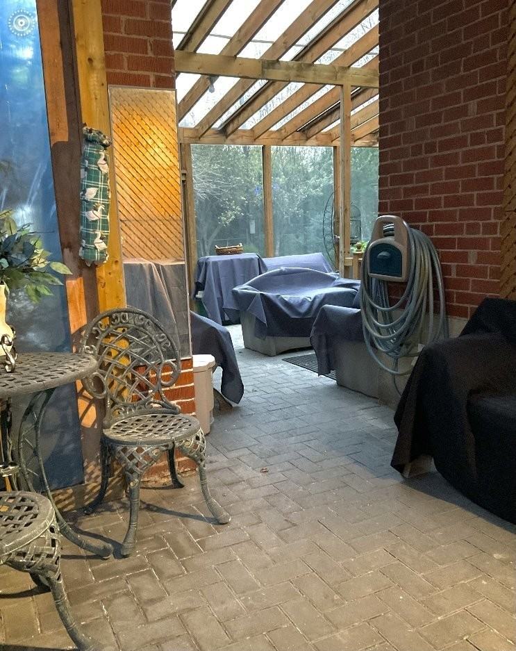 2101 Avenue Rd - Photo 4 of 27