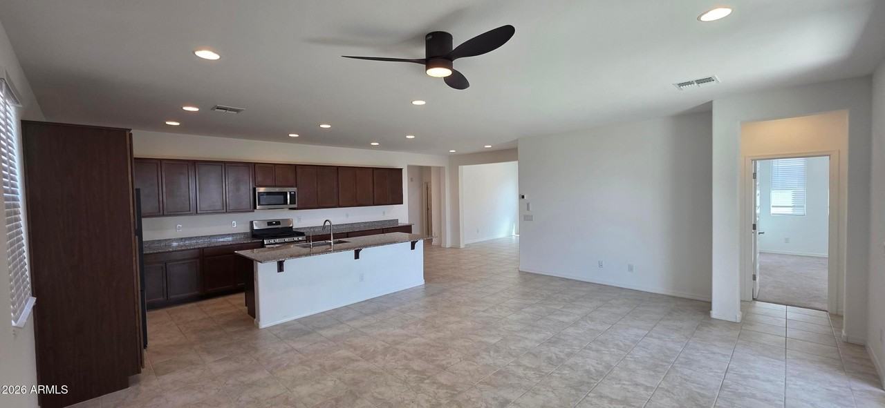 14759 W Soft Wind Dr - Photo 2 of 34