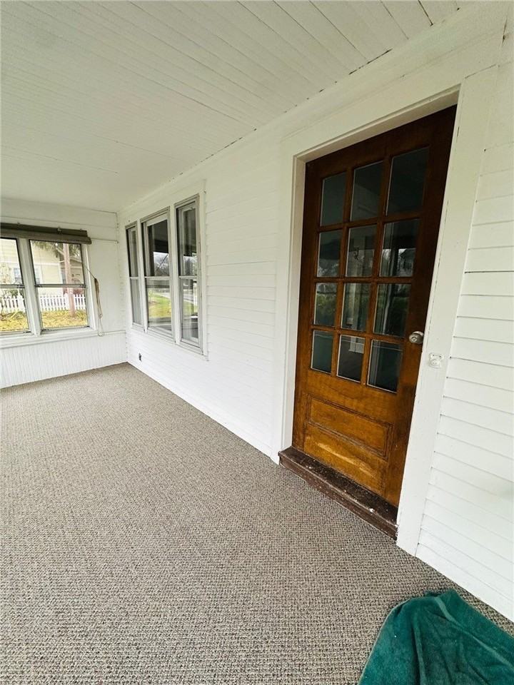 511 S Lincoln Rd - Photo 4 of 29