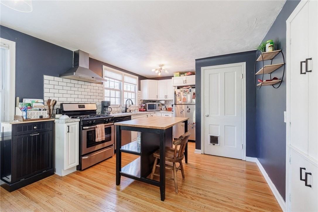 206 Farmington Rd - Photo 4 of 19