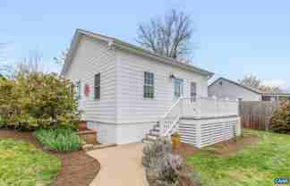 207 Douglas Ave #C - Photo 1 of 1