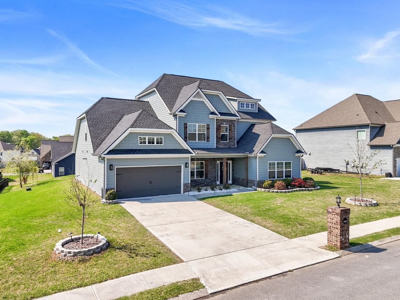 7435 Red Poppy Dr - Photo 3 of 43