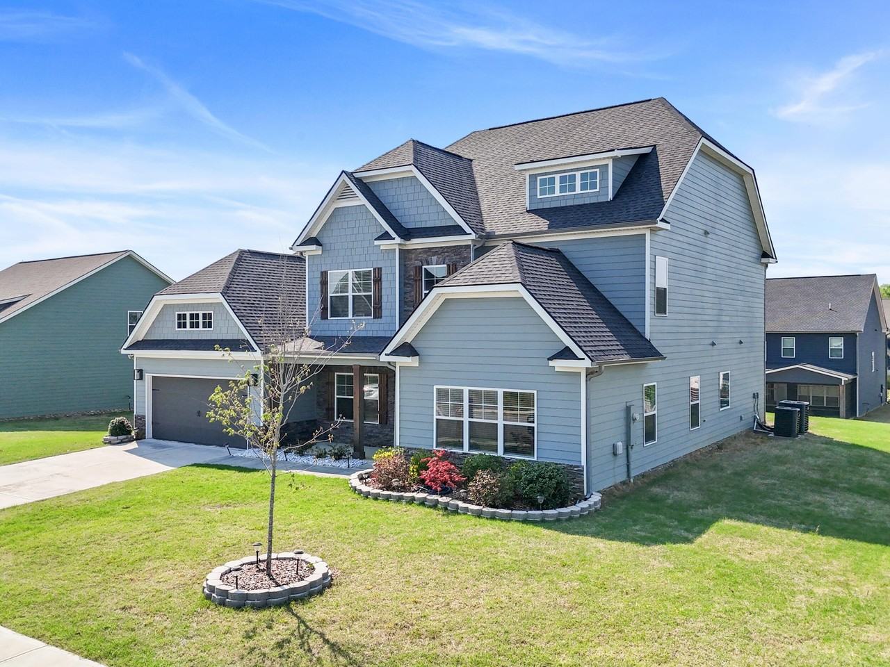 7435 Red Poppy Dr - Photo 4 of 43