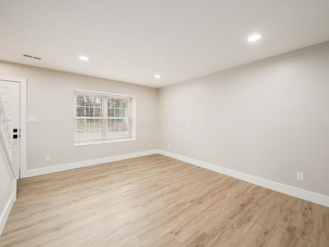 631 Pebble Place Dr Apt A - Photo 7 of 20