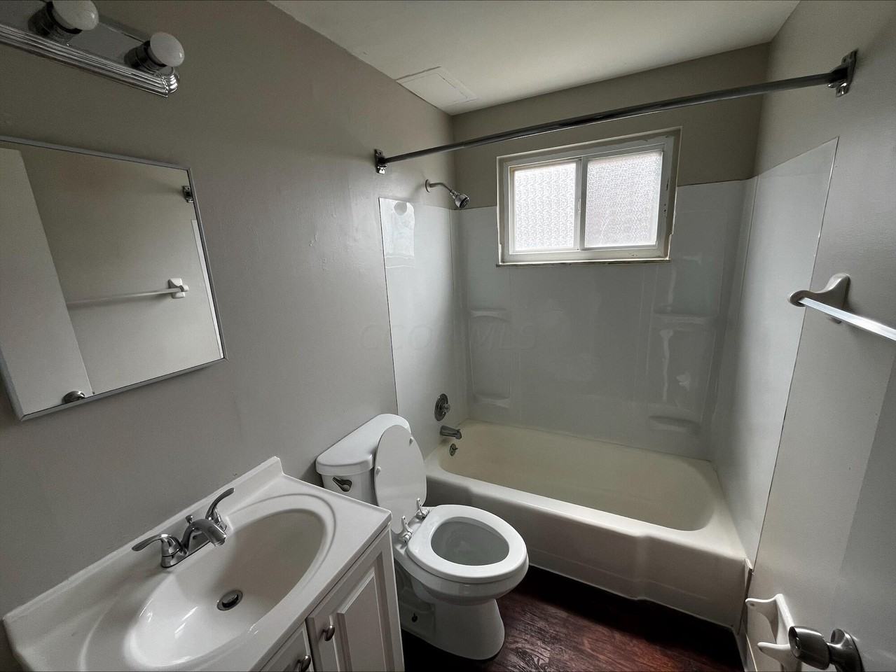 4689 Hilton Ave Apt A - Photo 6 of 7