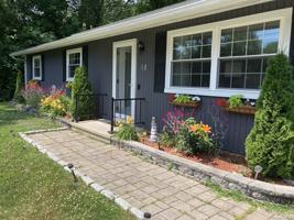 featured image of 12 Allendale Rd