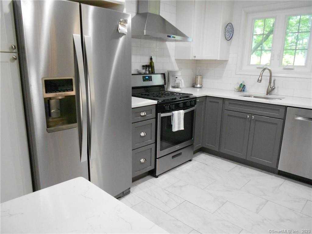 12 Allendale Rd - Photo 2 of 20