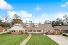110 N Dabney Dr - Photo 1 of 1