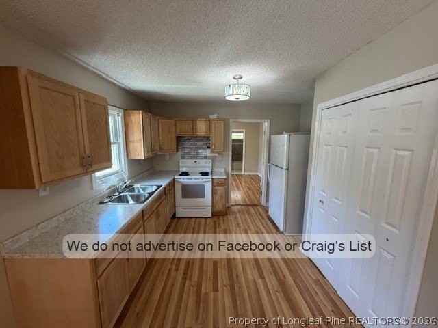 208 Scarborough St Unit A - Photo 3 of 8