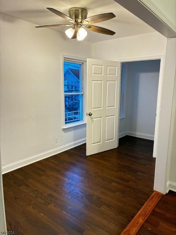 73 Wolcott Ter - Photo 5 of 20