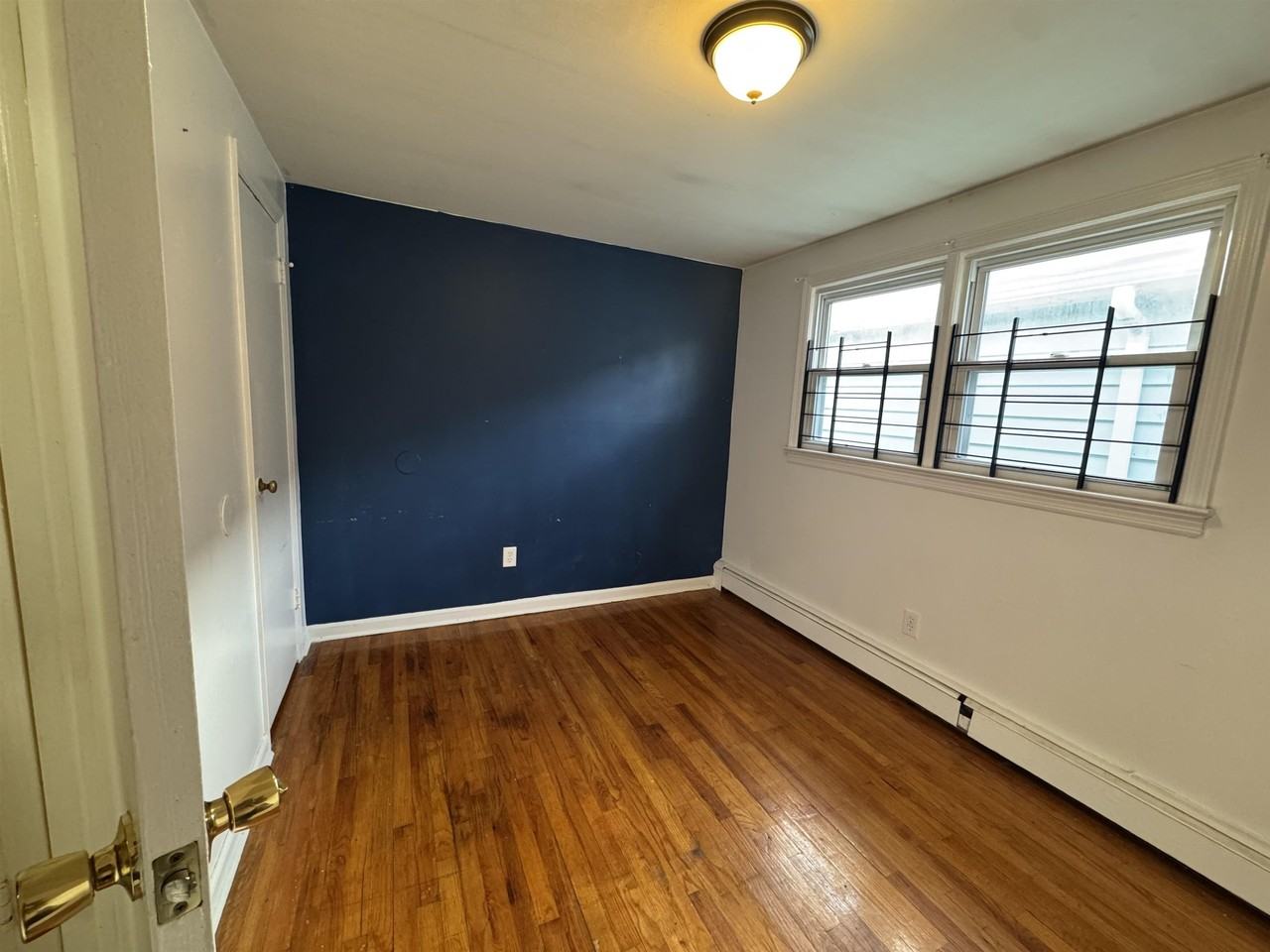 90 Roosevelt Ave #2 - Photo 6 of 11