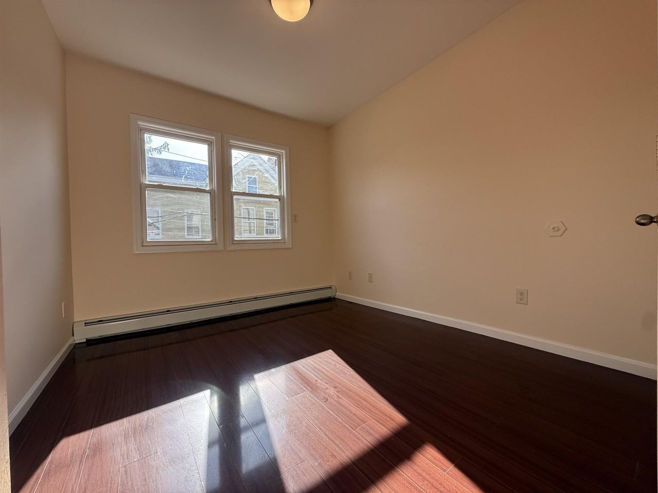 214 Hamilton Ave #2 - Photo 3 of 10