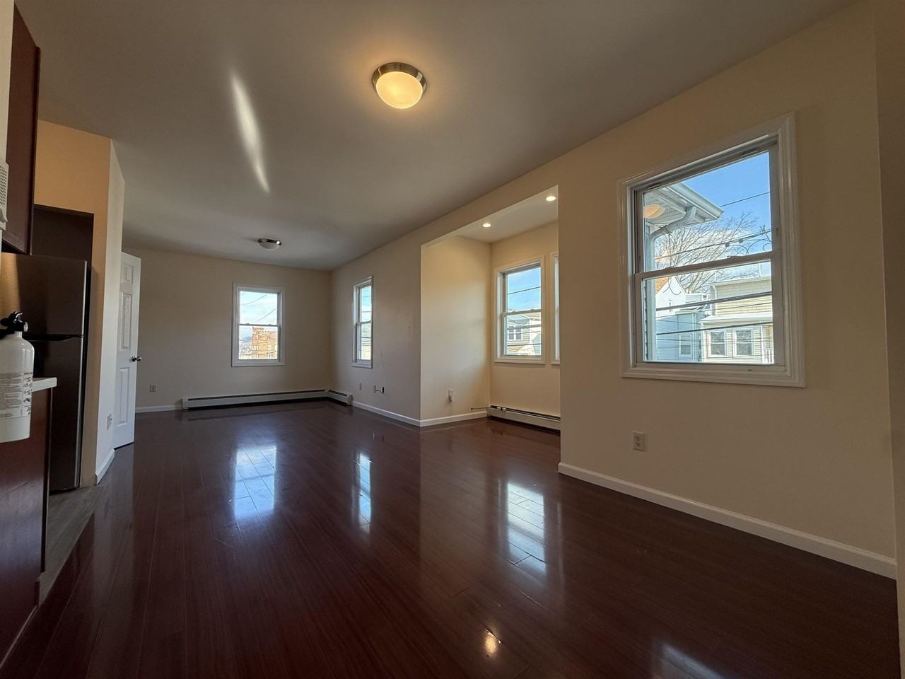 214 Hamilton Ave #2 - Photo 4 of 10