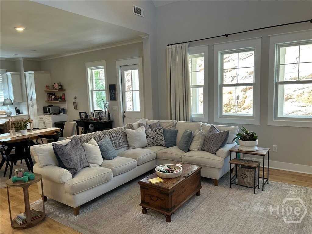 183 Steepleview Dr - Photo 4 of 26