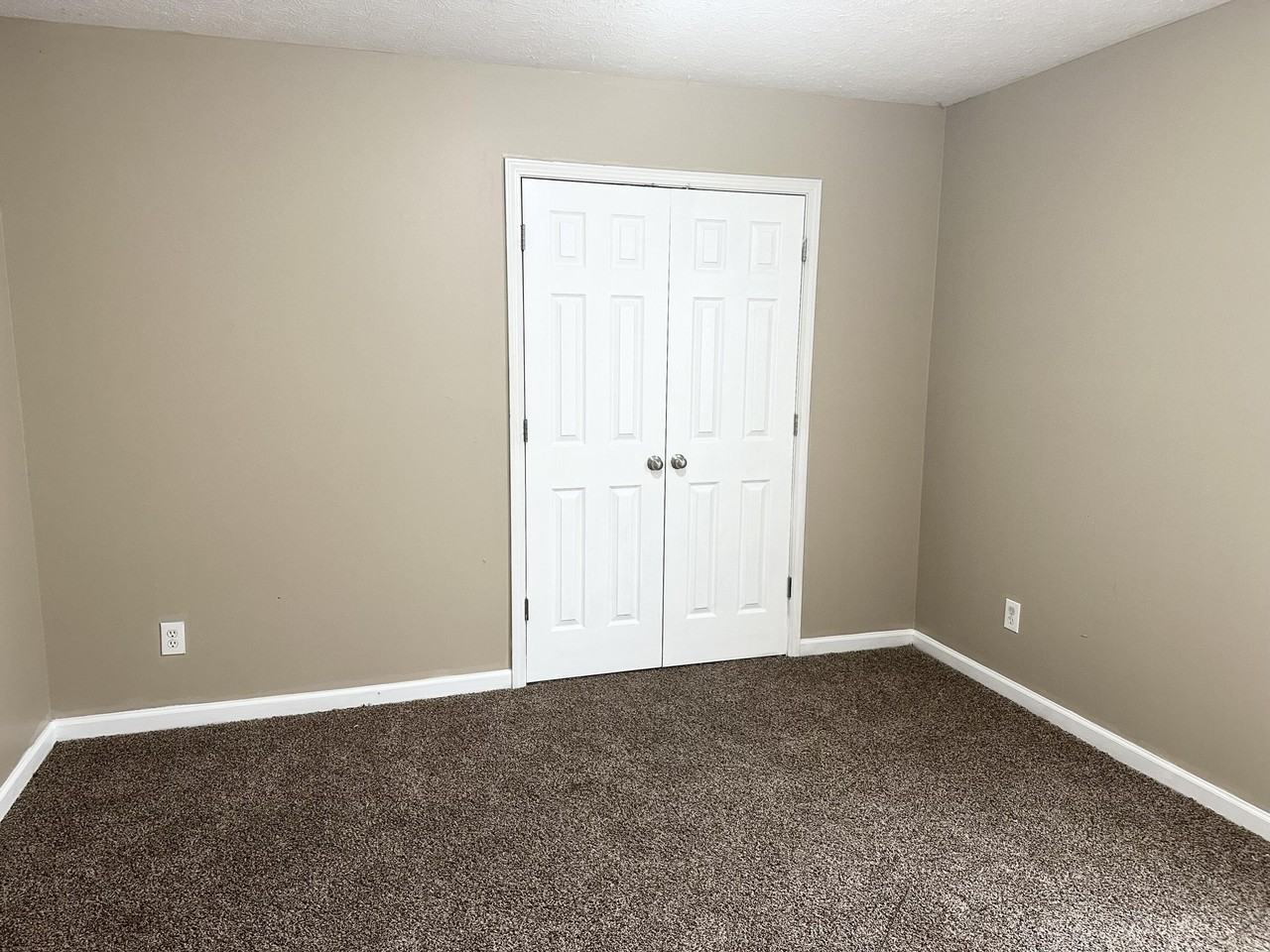 3140 Tiburon Way - Photo 5 of 8