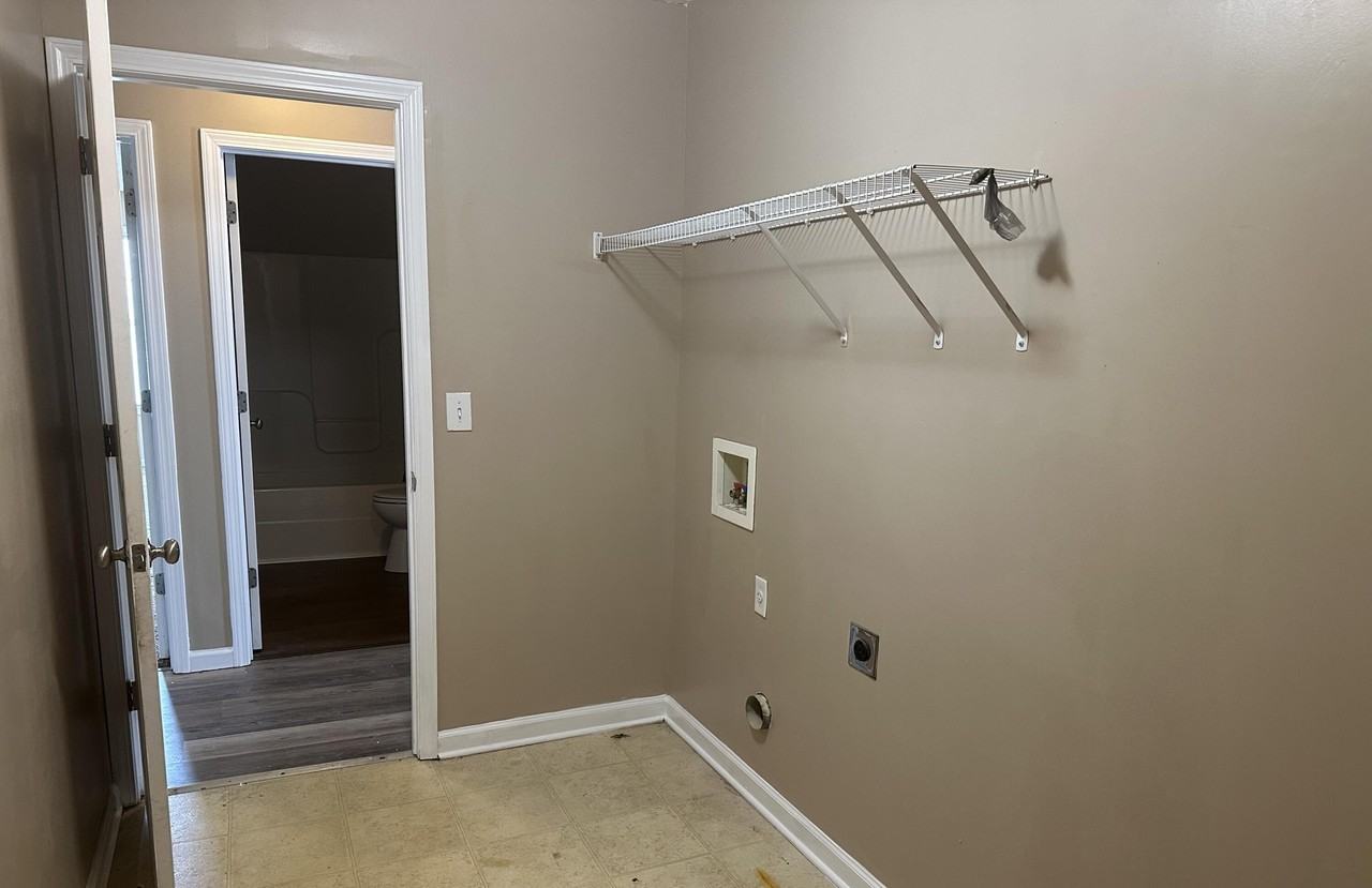 3140 Tiburon Way - Photo 7 of 8