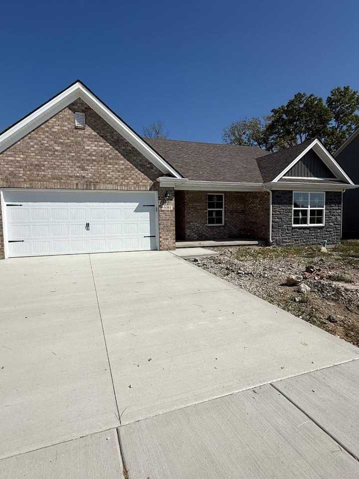 6084 Arbor Woods Way