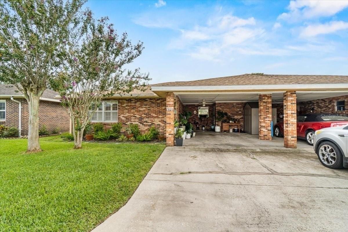 570 Villa Vista Blvd - Photo 2 of 36